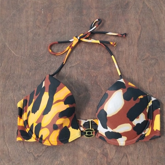 ❤ Victoria's Secret Camo Tie Bikini Top - Picture 2 of 8